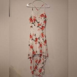 No Boundaries High-Low White Floral Sun Dress